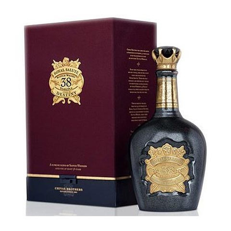 CHIVAS REGAL ROYAL SALUTE 38  YEARS 750ml