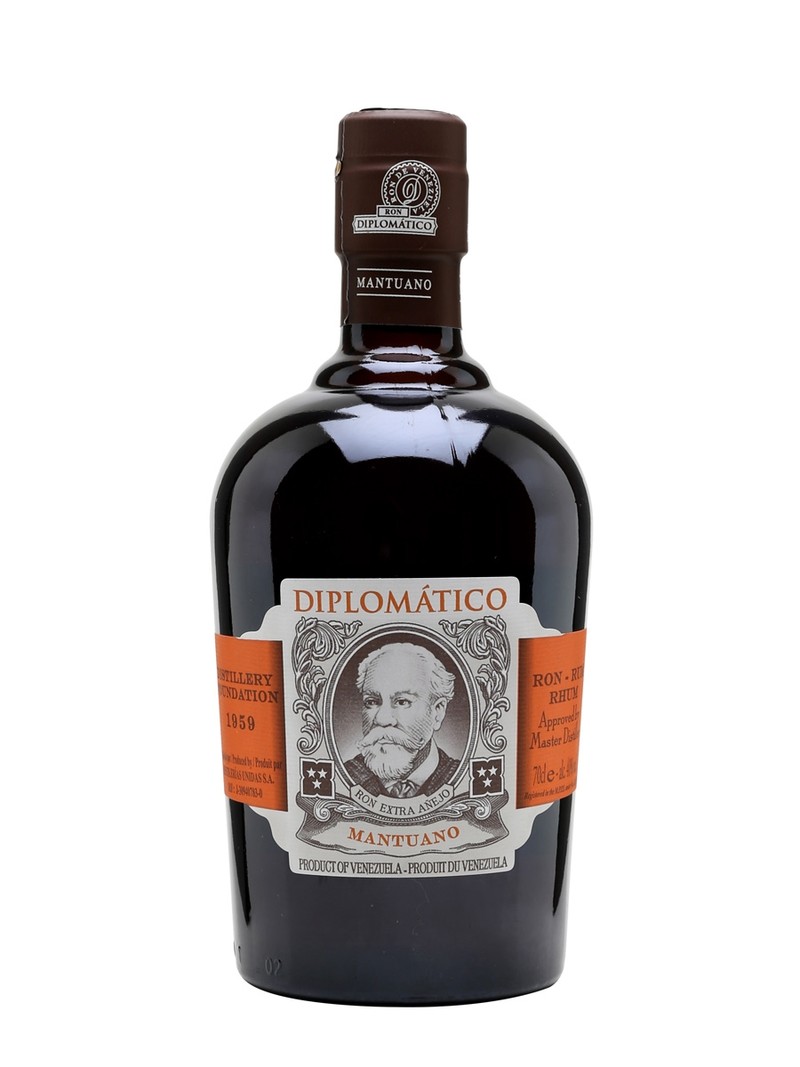 DIPLOMATICO MANTUANO 8 YEARS  RUM 750ml