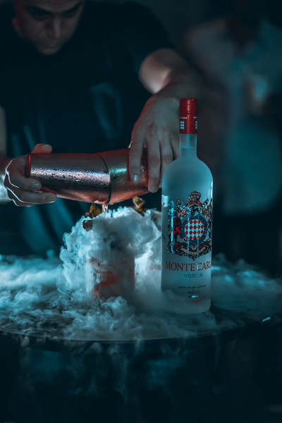 ROYALE DE MONTE CARLO VODKA 750ML