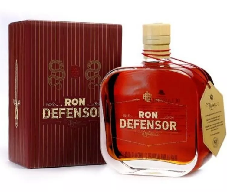 RON DEFENSOR 12 YRS PREMIUM STYLE  700ML